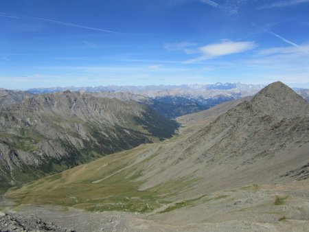 La vallée sous le col Agnel.