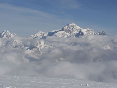 Zoom sur le Mont Blanc.