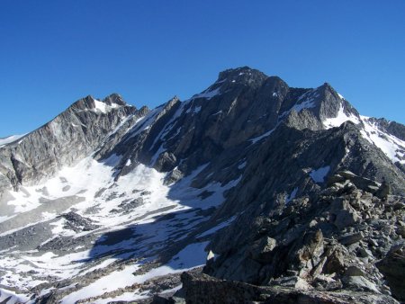 Pointes de la Partie et Pointe de l’Echelle, vues de l’arête nord.