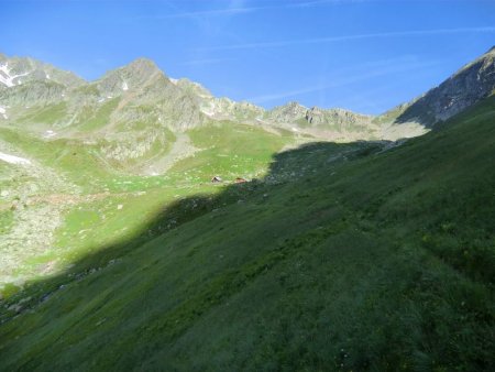 En montant vers les chalets de la Vieille Route.