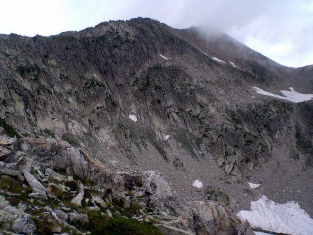 Arête menant à Pagari