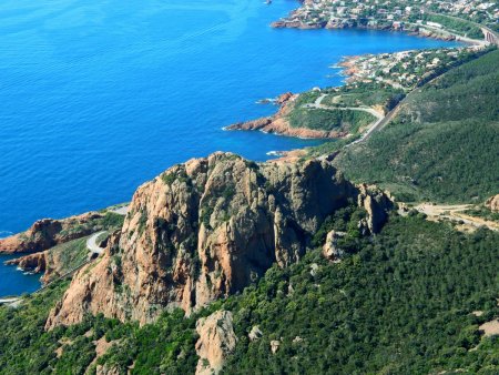 Le Rocher Saint-Barthélemy.