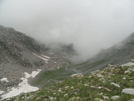 Commencement de la descente du vallon d’Empuonrame