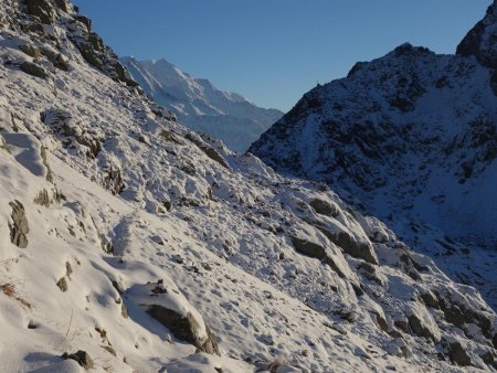 En direction du col du Lac Cornu...