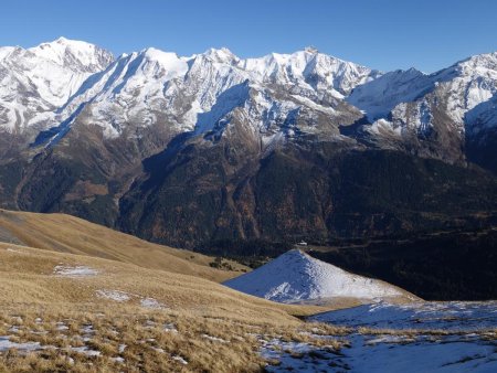 Face au massif de Tré-la-Tête.