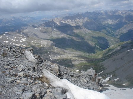 Au sommet, on voit bien l’itinéraire de montée