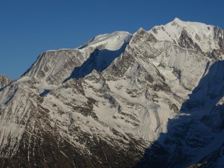 Le Mont Blanc, versant sud au soleil...