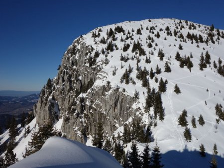 La montée vers le sommet.