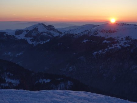 Coucher de soleil sur la pointe de Miribel et Hirmentaz.