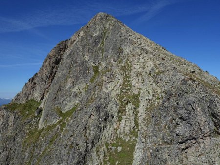 Regard arrière sur l’arête.