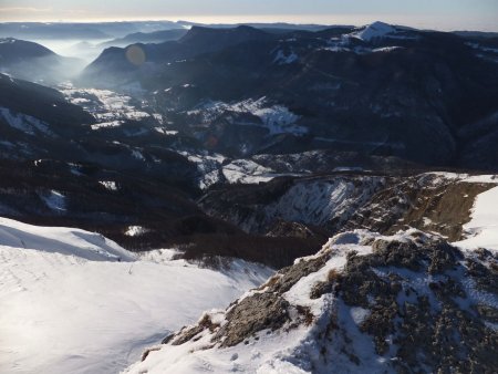 La vallée de la Valserine, vue opposée à la première photo.