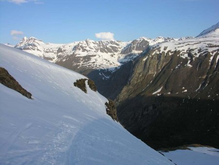 En montant vers le Col des Evettes 