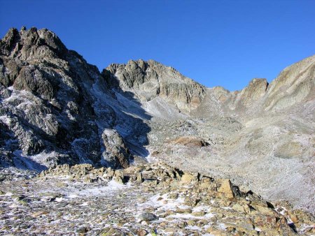 La combe qui mène aux Brèches de la Passoire