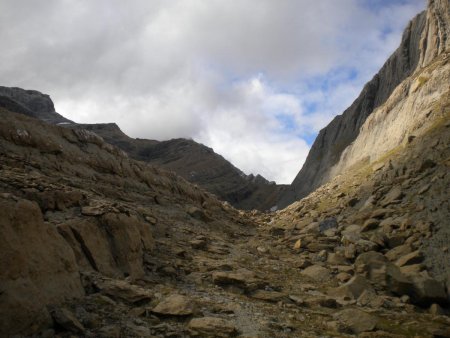 Col de Sarradet au loin