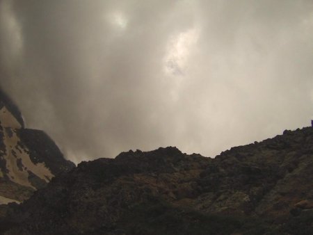 Passage dans la montée de la Tusse où il faut mettre les mains