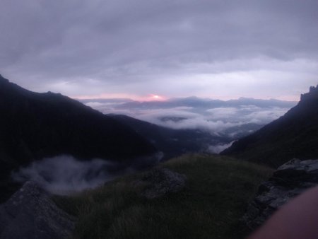 Petite accalmie avant les rafales du soir au refuge Jean Collet