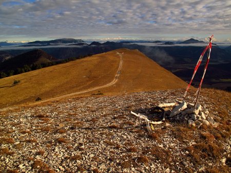 Sur la crête de Longeagne.