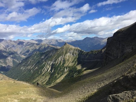 En franchissant le Col de la Venasque, on revient à nouveau sur la côté où j’ai marché la vaille