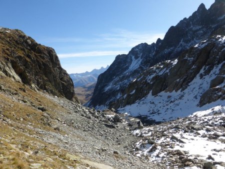 Les Aiguilles d’Arves au loin