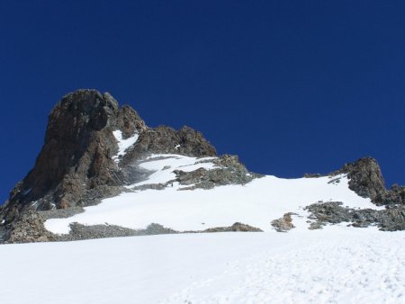 Le sommet ouest du Râteau et l’arête ouest.