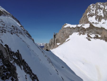 Vers le col des Aiguilles.