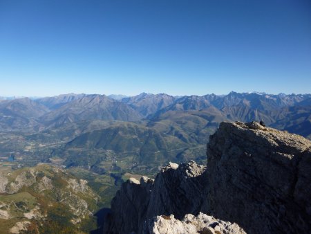 Un peu de Taillefer, un peu de Belledonne, un peu de Grandes Rousses, un peu d’Ecrins.