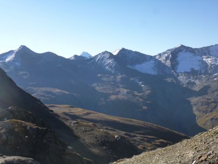 De gauche à droite : Aiguille de Méan Martin, Pointe des Léchours, Pointe de Claret, Pointe du Châtelard