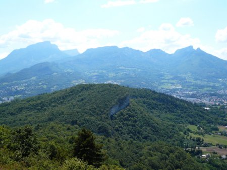 Monts de Chambéry et Chartreuse.