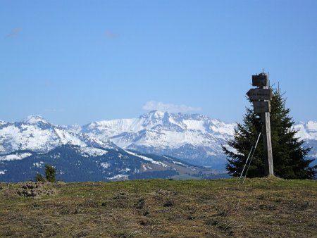 Sommet du Treu et Beaufortain.