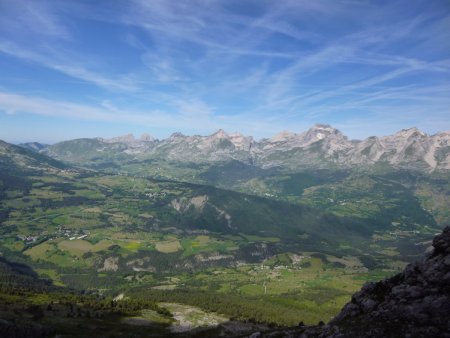 Dans le rétro de plus haut.