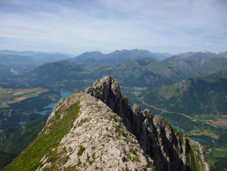 La belle arête dans le rétro.