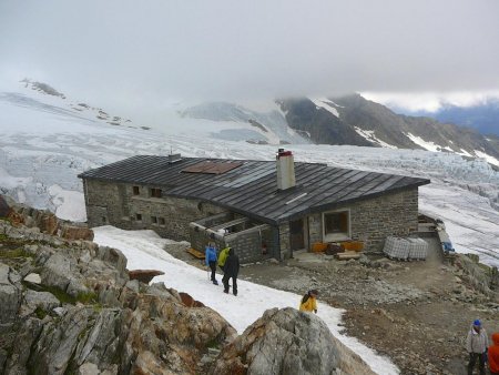 Le refuge Albert Ier (2702m)