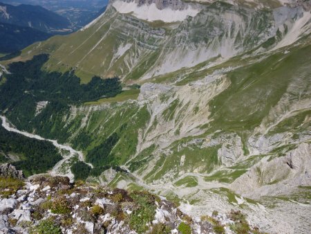 Ma dernière explo : la remontée du ravin des Clausis... pas de topo car le passage emprunté est bien expo et s’est réalisé à coup de piolet dans des pentes vertigineuses !