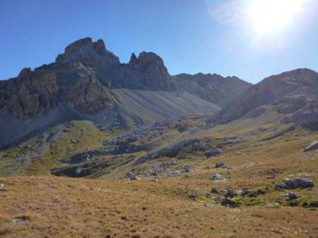 En marche vers le vallon de Vauclave.