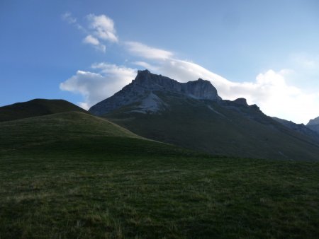 Montée par l’alpage de la Côte.