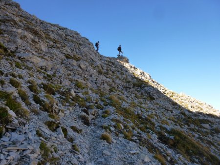 Dans le rétro la jonction crête-versant nord.