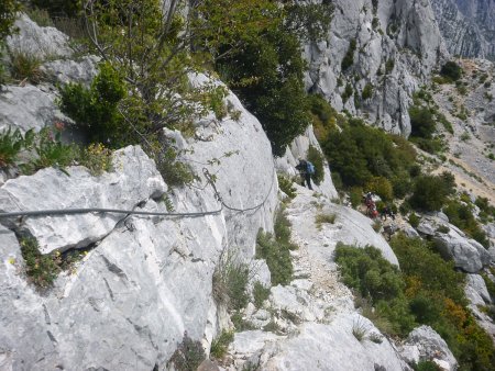 Descente de la grande vire câblée