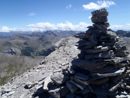 Vue au sud-est avec le Pointe Côte de l’Ane et le Mercantour