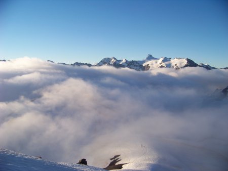 Mer de nuage sur la Maurienne.