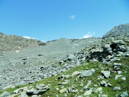 Regard arrière sur la moraine.