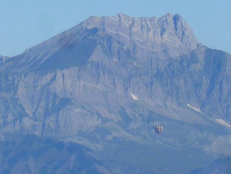 Zoom sur une montgolfière