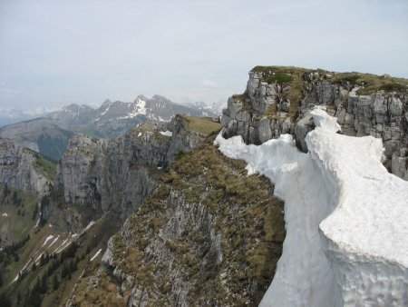 La falaise de Sous Dine