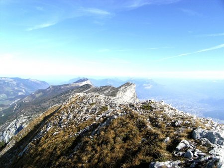 Sur la crête des Crocs vers le nord