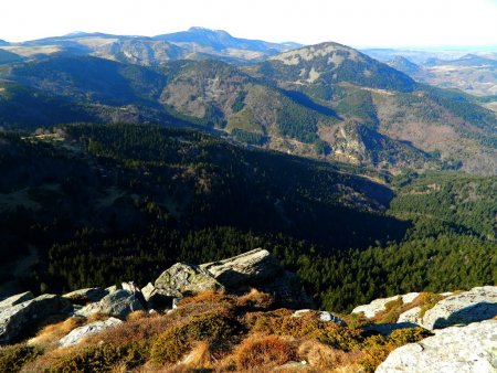 Mont Mézenc, Suc de Sara et la Vallée du Pradal.