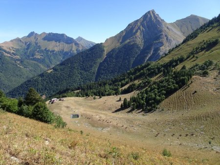 Au-dessus du Chalet de Bottier