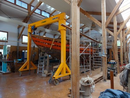 Atelier de réparation de barques catalanes