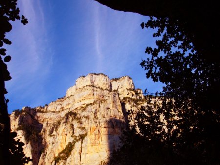 Rocher de Pierre Ronde contreforts du Glandasse.