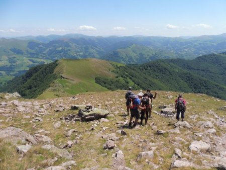 Dans la montée, on peut croiser d’autres randonneurs.