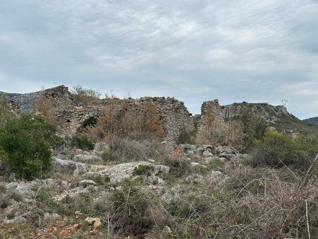 Ruines de Cortal de la Murtra.