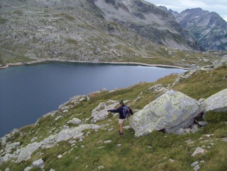 Regarde par là !!!!